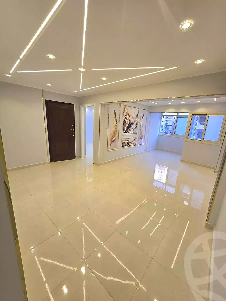 https://aqarmap.com.eg/en/listing/6773150-for-sale-alexandria-el-mandara-alex-el-mandara-bahri