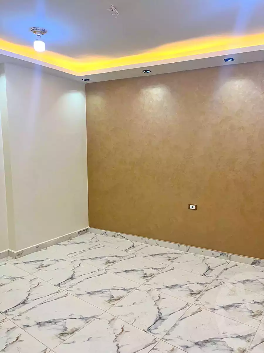 https://aqarmap.com.eg/en/listing/6773677-for-sale-cairo-helwan-hadayek-helwan-el-eshrein-st