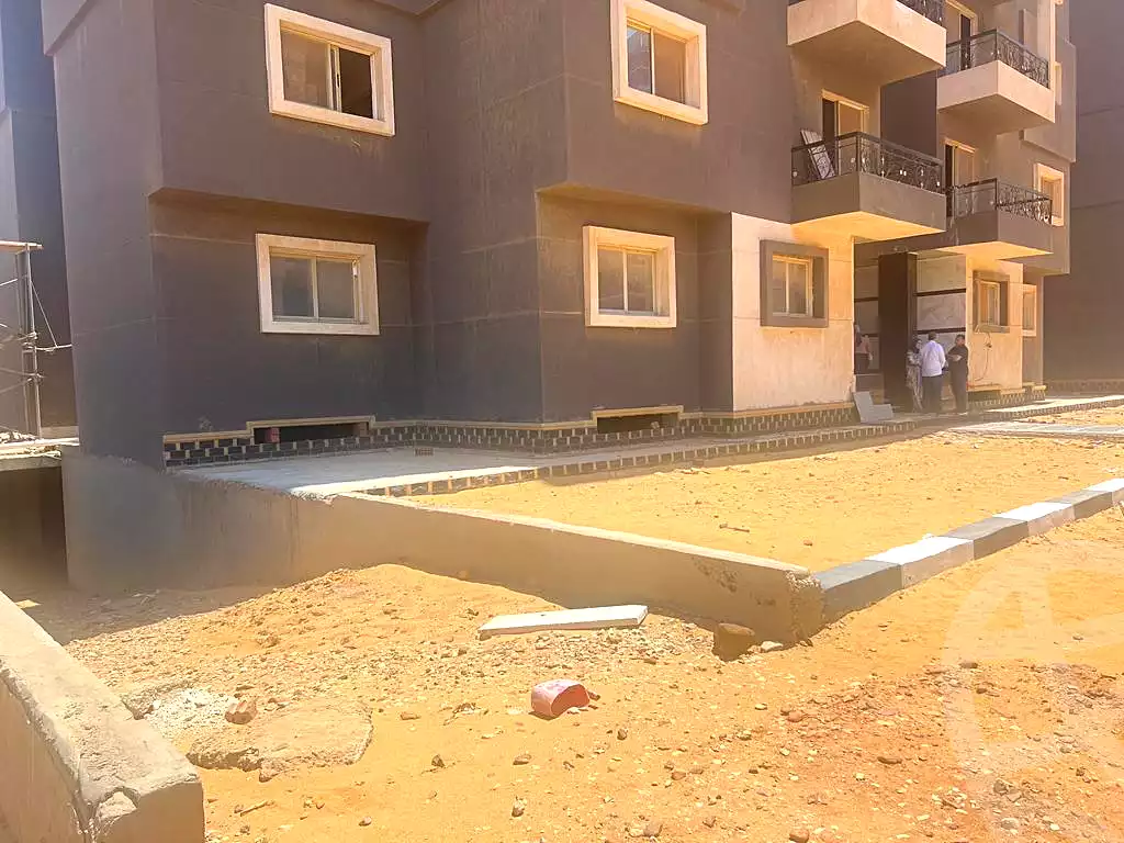 https://aqarmap.com.eg/ar/listing/6773735-for-sale-cairo-new-administrative-capital-r7-kmbwnd-stw