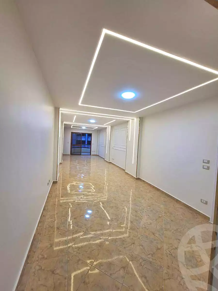 https://aqarmap.com.eg/ar/listing/6774203-for-sale-alexandria-sydy-bshr-sydy-bshr-bhry-shr-mhmwd-l-yswy