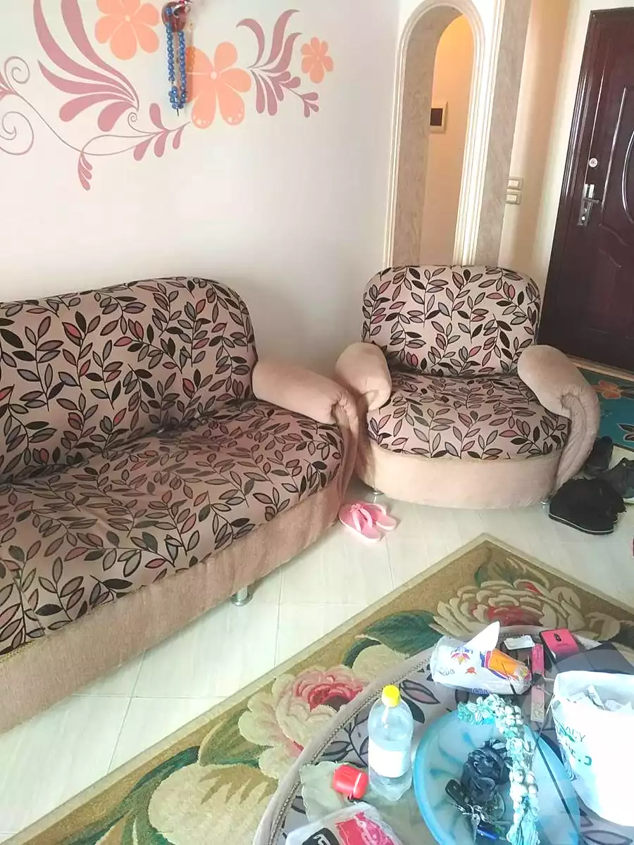 https://aqarmap.com.eg/en/listing/6774214-for-rent-alexandria-el-montazah-el-malek-st