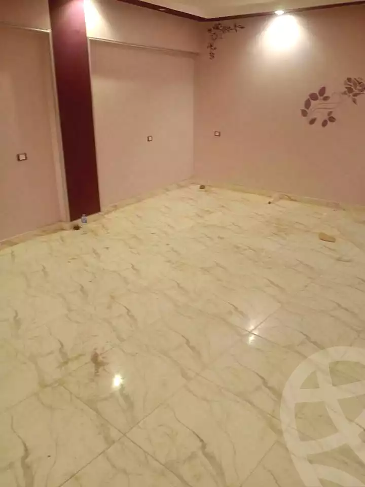 https://aqarmap.com.eg/ar/listing/6774485-for-sale-alexandria-l-jmy-lbytsh-el-hanafeya-st