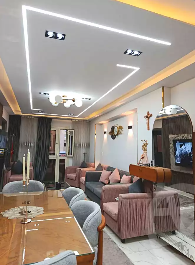 https://aqarmap.com.eg/ar/listing/6775026-for-sale-cairo-ain-shams-ahmed-esmat-st
