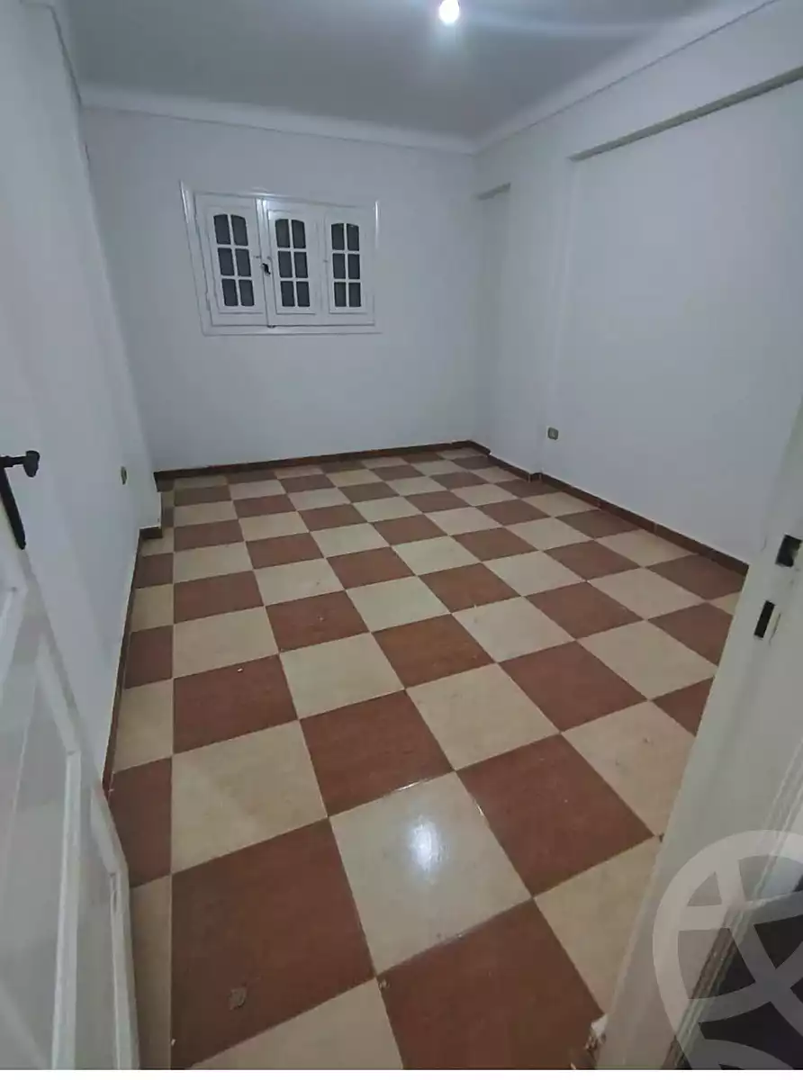 https://aqarmap.com.eg/ar/listing/6775264-for-sale-alexandria-lsywf-el-falki