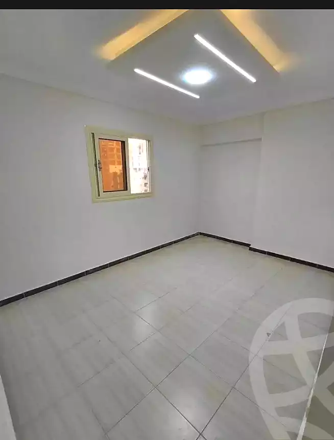https://aqarmap.com.eg/ar/listing/6775307-for-sale-alexandria-sydy-bshr-sydy-bshr-bhry-shr-mhmwd-l-yswy