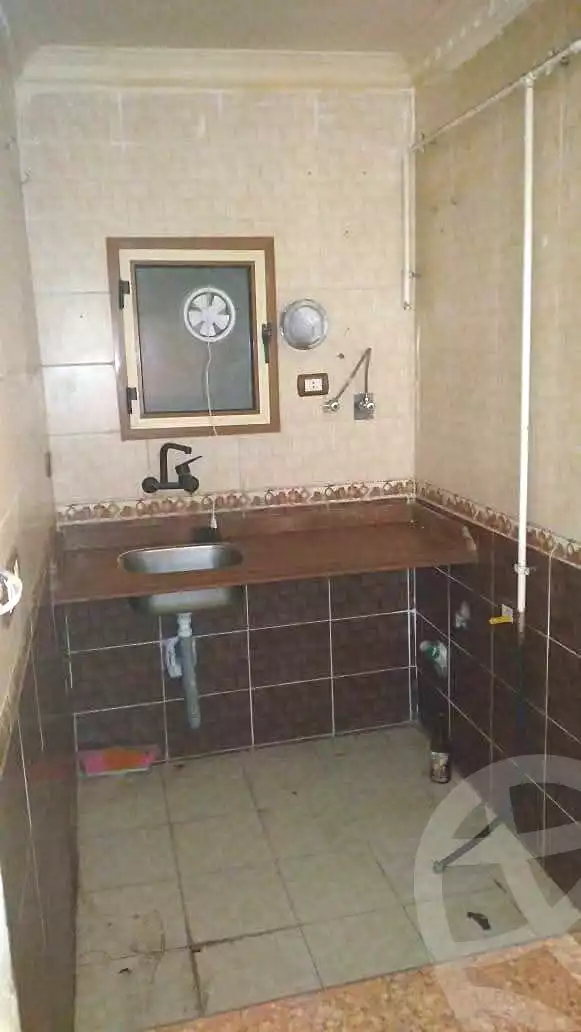 https://aqarmap.com.eg/ar/listing/6775410-for-sale-alexandria-sydy-bshr-sydy-bshr-bhry-shr-mhmwd-l-yswy