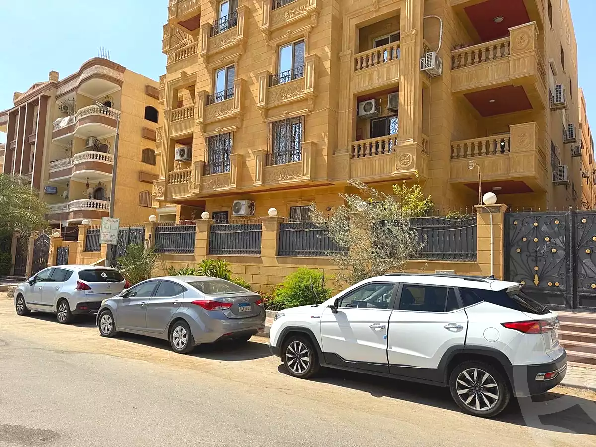 https://aqarmap.com.eg/ar/listing/6775689-for-sale-cairo-al-oubour-el-hay-el-taseaa-el-gamaa-st