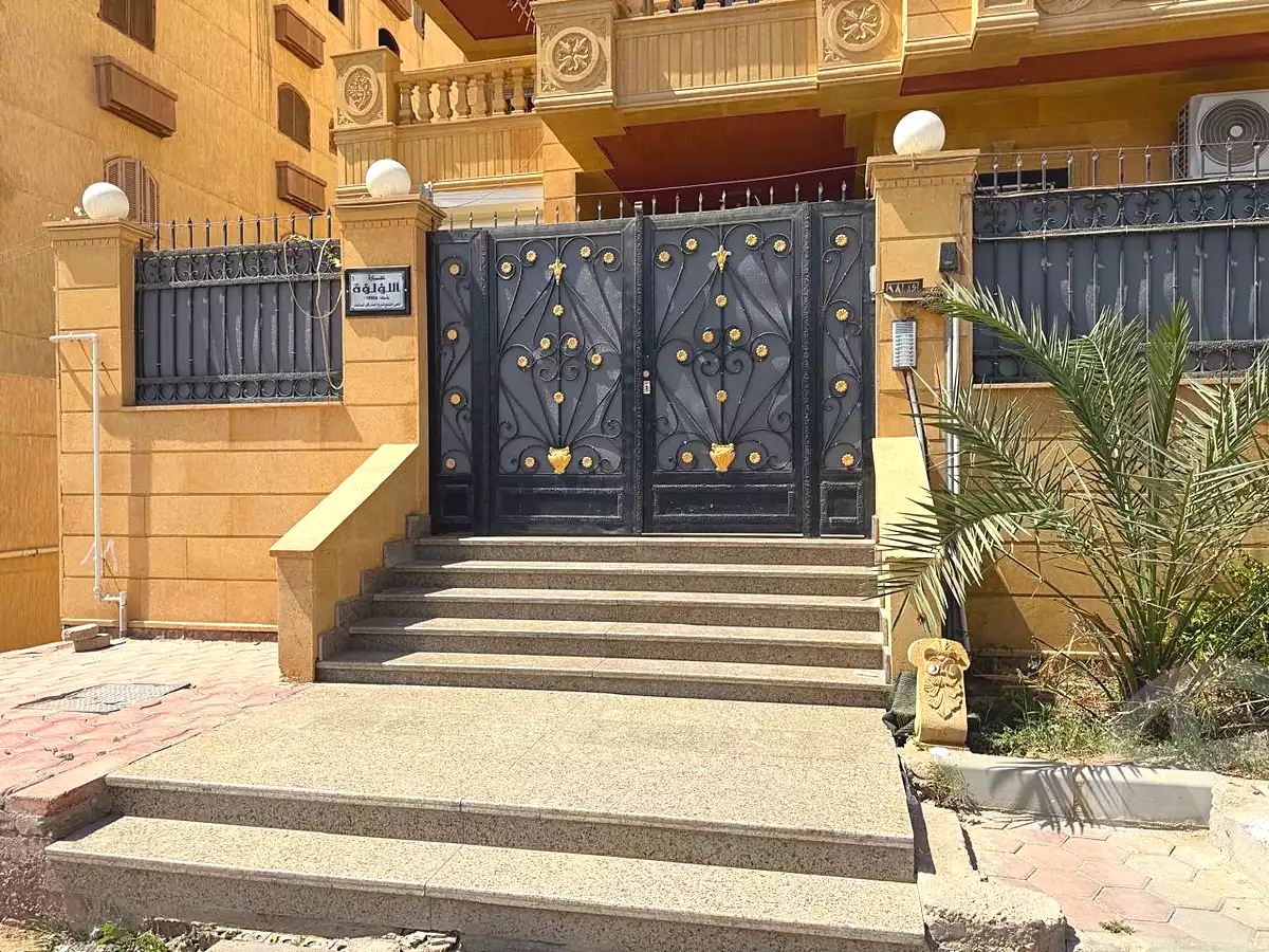 https://aqarmap.com.eg/ar/listing/6775689-for-sale-cairo-al-oubour-el-hay-el-taseaa-el-gamaa-st