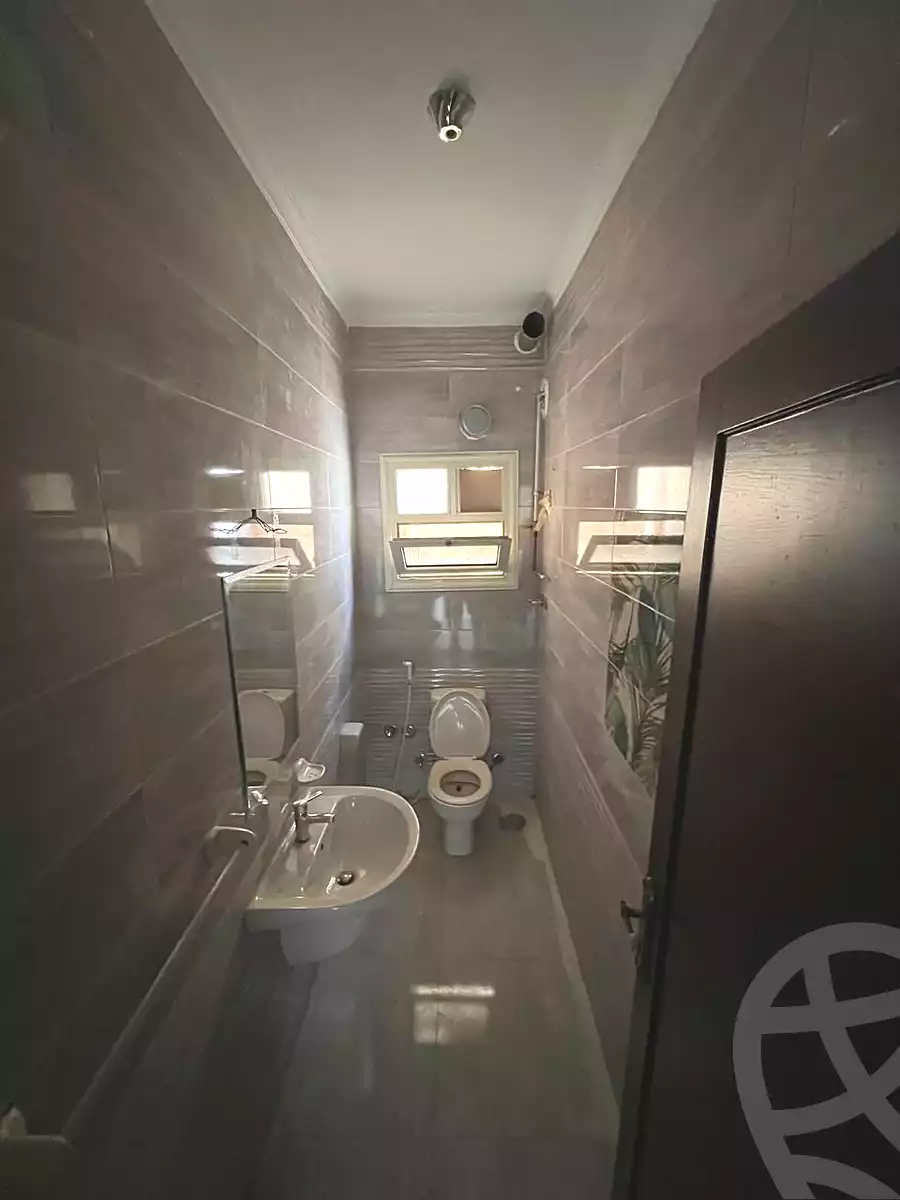 https://aqarmap.com.eg/ar/listing/6775956-for-rent-cairo-new-cairo-el-yassamin-el-yasmeen-3-mohamed-rahim-st