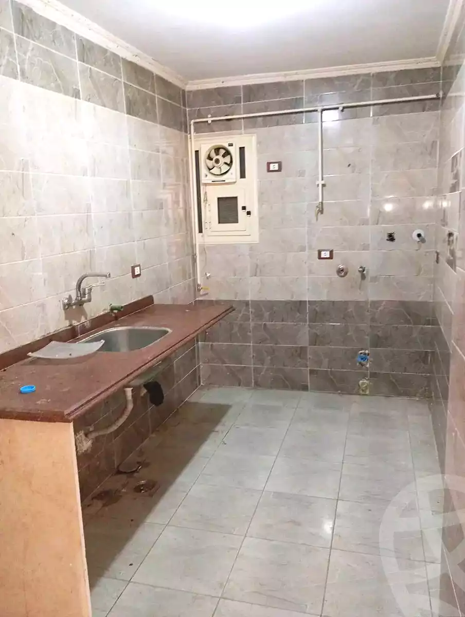https://aqarmap.com.eg/ar/listing/6776276-for-rent-alexandria-l-jmy-bw-ywsf