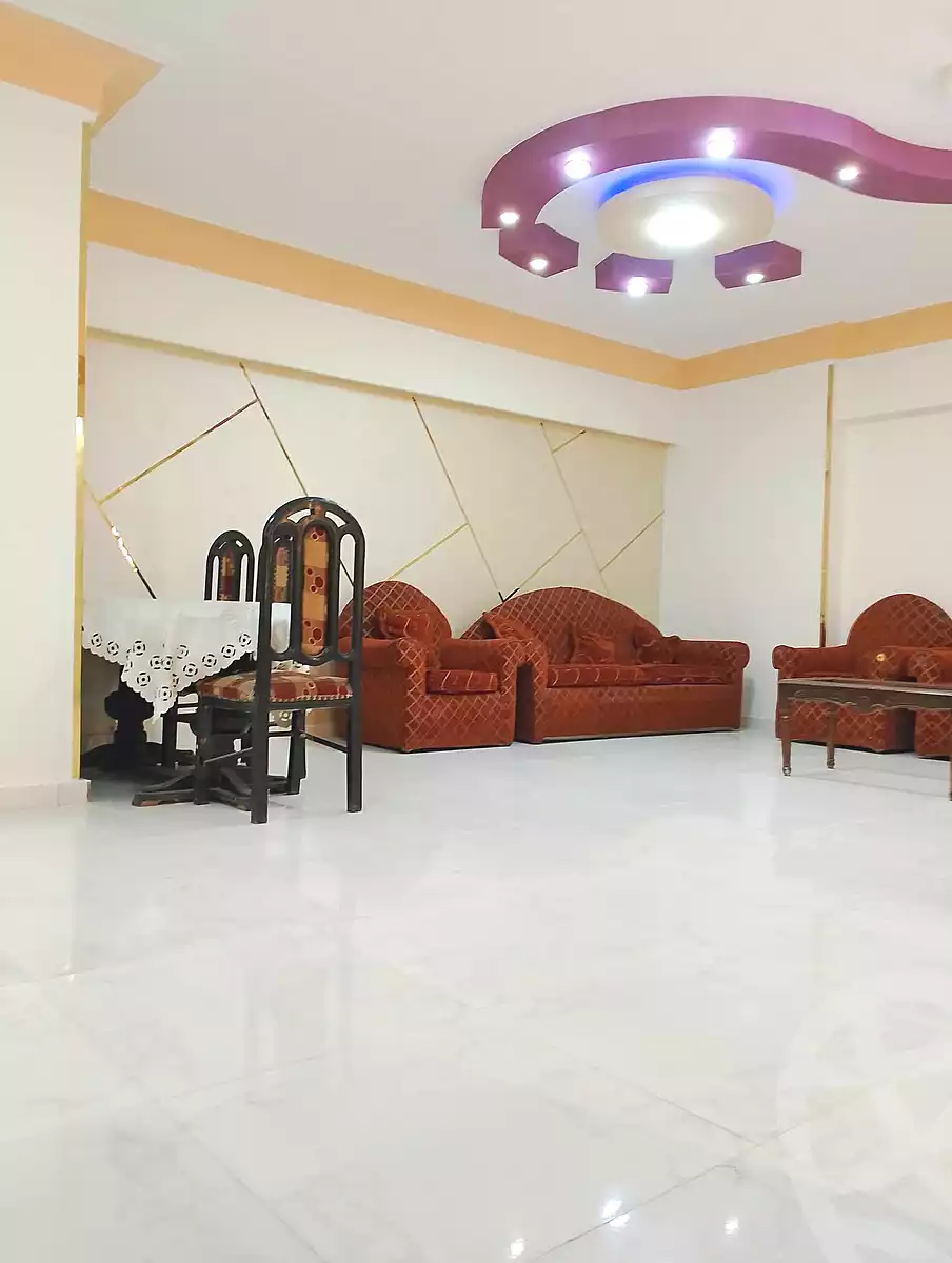 https://aqarmap.com.eg/ar/listing/6776688-for-sale-alexandria-el-asafra-l-sfr-bhry