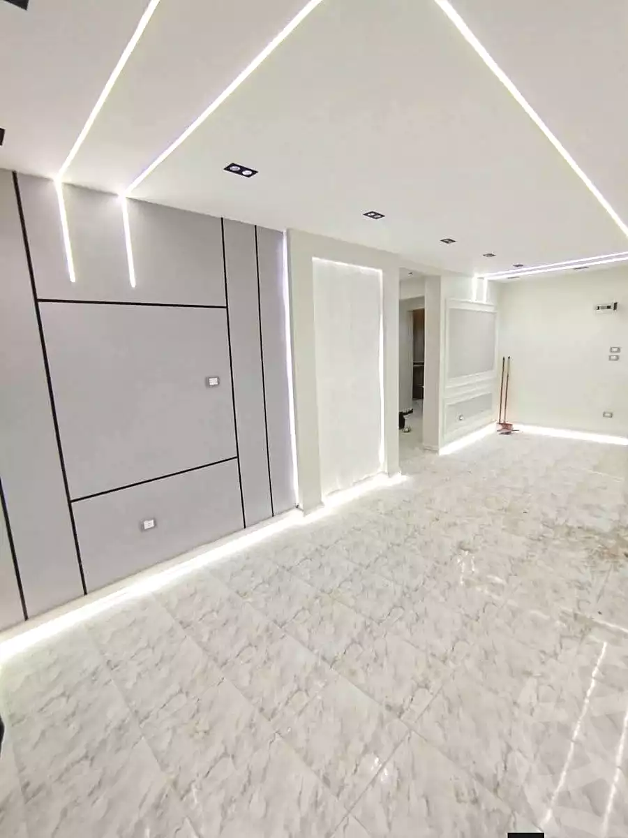 https://aqarmap.com.eg/ar/listing/6776814-for-sale-alexandria-l-jmy-lbytsh-bianchiii