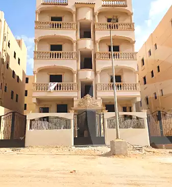https://aqarmap.com.eg/ar/listing/6776960-for-sale-cairo-badr-city-hai-el-ashgar-featured-neighborhood