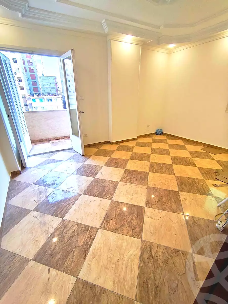 https://aqarmap.com.eg/en/listing/6777315-for-sale-alexandria-el-asafra-l-sfr-bhry