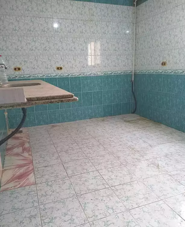 https://aqarmap.com.eg/ar/listing/6777712-for-sale-alexandria-l-jmy-lbytsh-ain-shams-st