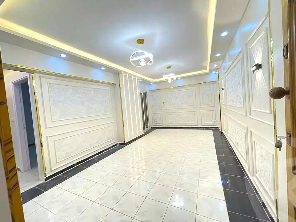 https://aqarmap.com.eg/ar/listing/6777773-for-sale-alexandria-miami