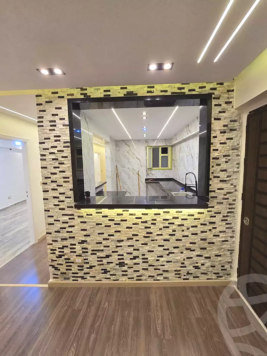 https://aqarmap.com.eg/ar/listing/6778016-for-sale-alexandria-miami-mahmoud-el-isawy-st