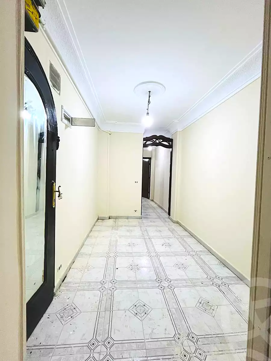 https://aqarmap.com.eg/en/listing/6778142-for-sale-alexandria-lsywf-el-falki