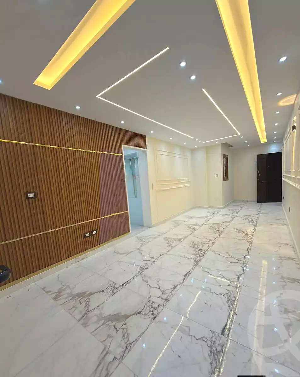 https://aqarmap.com.eg/ar/listing/6778473-for-sale-alexandria-l-jmy-lbytsh-al-samalehy-1-st