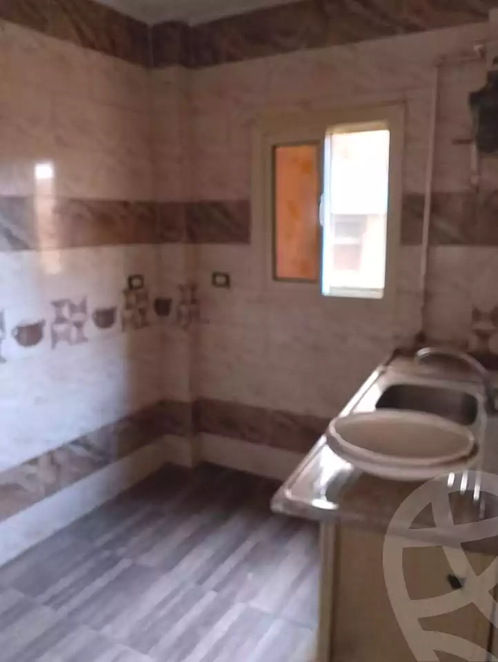 https://aqarmap.com.eg/en/listing/6779607-for-sale-cairo-helwan-el-shareaa-el-sharby-st