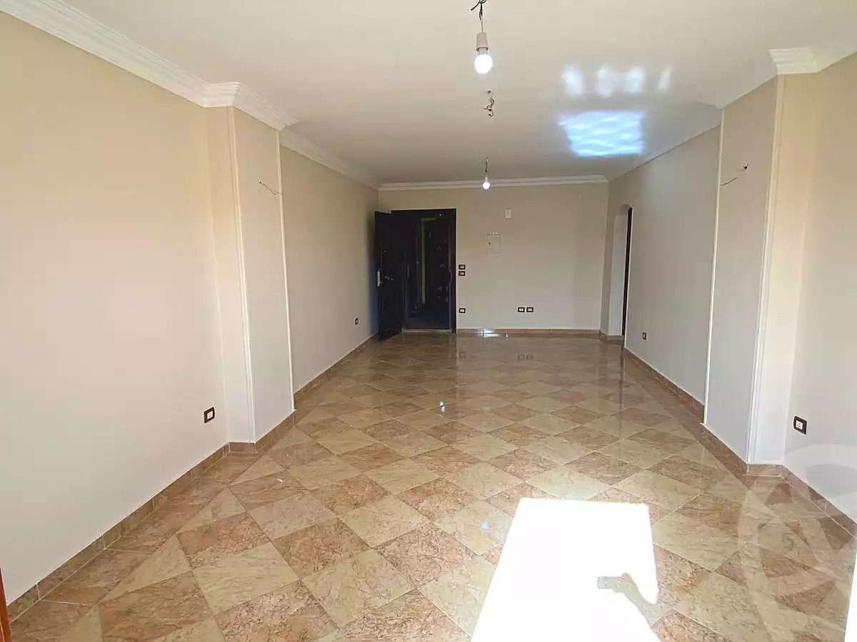 https://aqarmap.com.eg/ar/listing/6779822-for-sale-cairo-6th-of-october-hadaeq-october-kmbwnd-fy-hdyq-ktwbr-el-fardoos-city