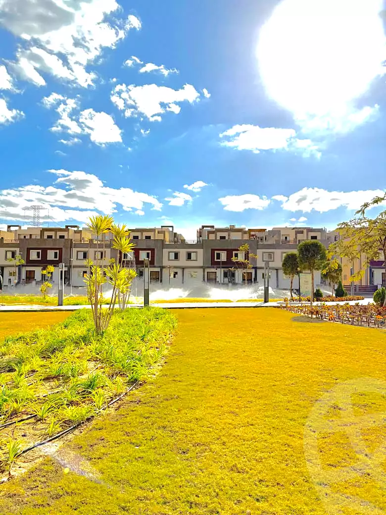 https://aqarmap.com.eg/en/listing/6780083-for-sale-cairo-6th-of-october-hadaeq-october-kmbwnd-fy-hdyq-ktwbr-rock-eden-compound