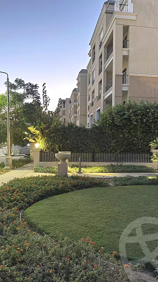 https://aqarmap.com.eg/en/listing/6780303-for-sale-cairo-new-cairo-compounds-elm-tree-park-sarai-compound-madinet-masr