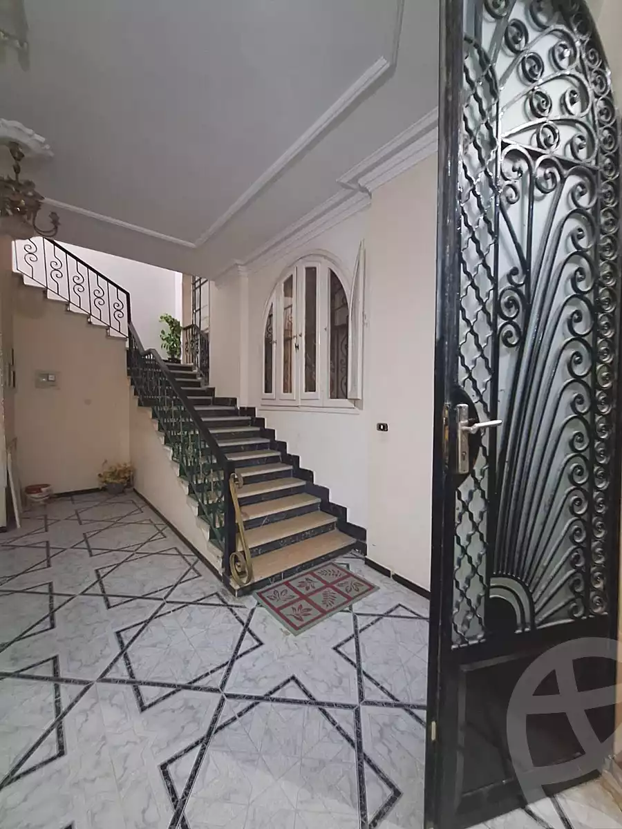 https://aqarmap.com.eg/ar/listing/6780505-for-sale-cairo-6th-of-october-el-ahyaa-neighborhood-5th-street-48
