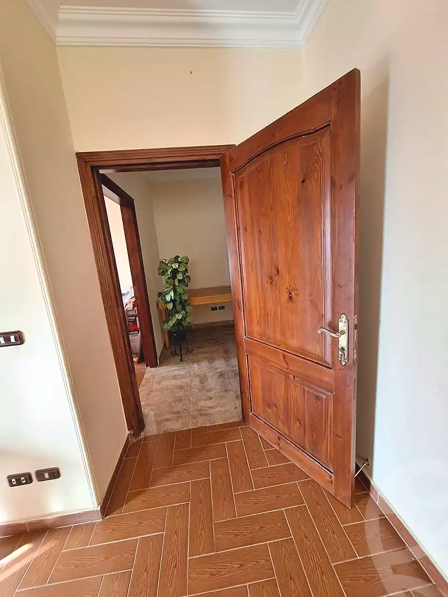 https://aqarmap.com.eg/ar/listing/6780505-for-sale-cairo-6th-of-october-el-ahyaa-neighborhood-5th-street-48