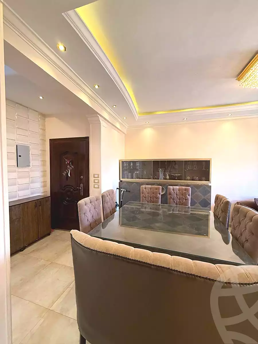 https://aqarmap.com.eg/ar/listing/6780704-for-sale-cairo-el-sheikh-zayed-city-compounds-beverly-hills