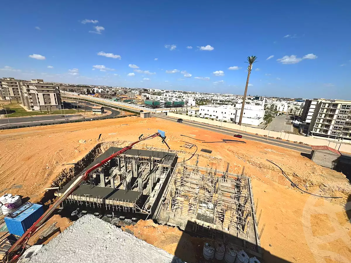 https://aqarmap.com.eg/ar/listing/6781085-for-sale-cairo-el-sheikh-zayed-city-bait-el-watan-phase-7-el-takmelya