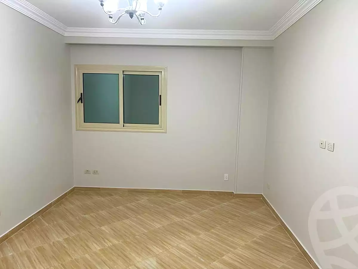 https://aqarmap.com.eg/ar/listing/6781218-for-rent-cairo-6th-of-october-el-hay-el-motamyz-fourth-touristic-village