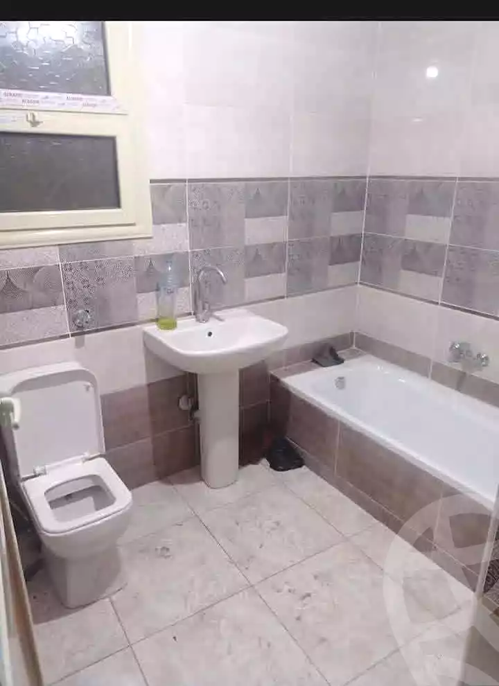 https://aqarmap.com.eg/ar/listing/6781371-for-rent-alexandria-l-jmy-lbytsh-el-hay-st