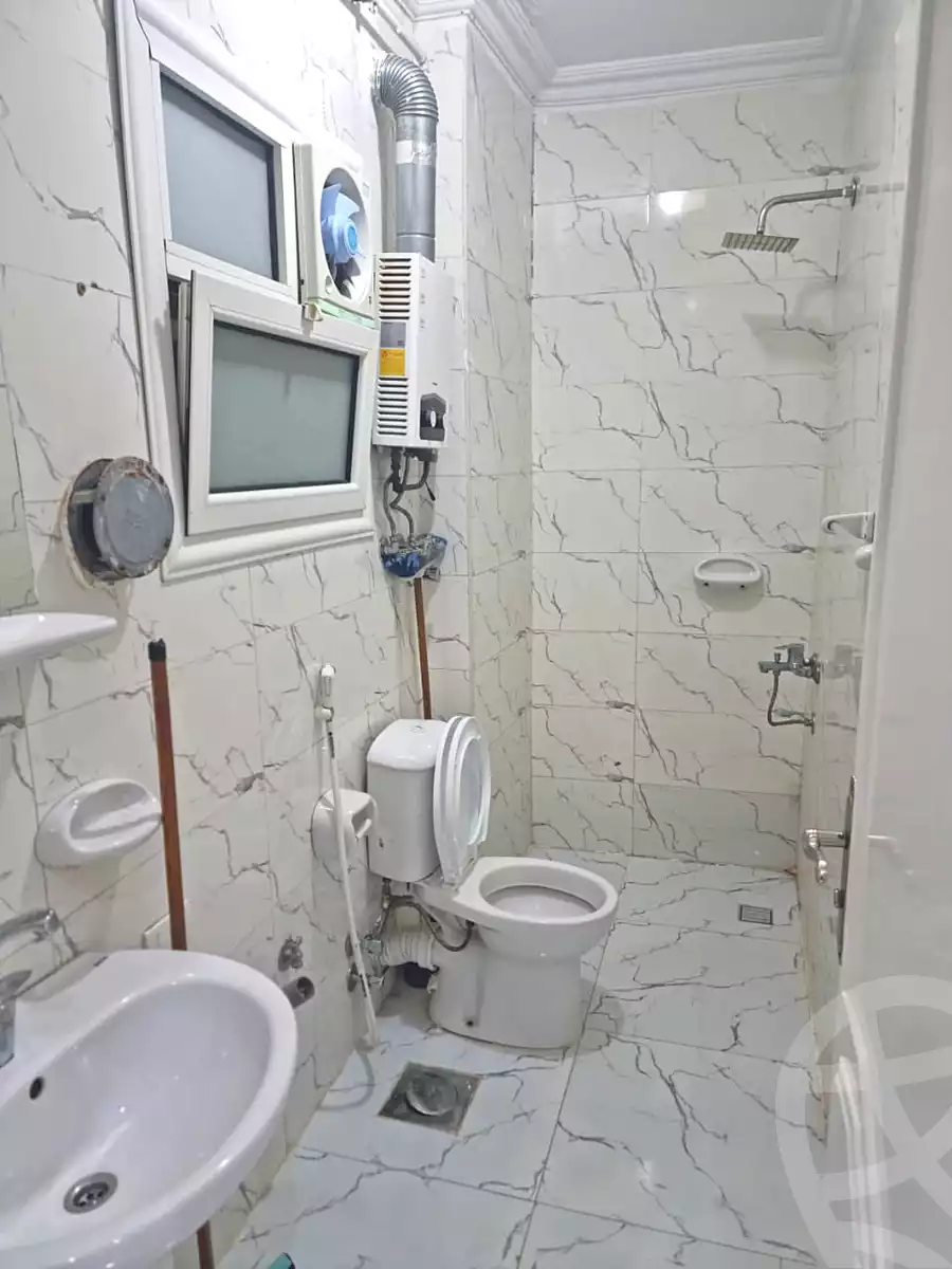 https://aqarmap.com.eg/ar/listing/6781693-for-rent-cairo-6th-of-october-mntq-fr-y-b-6-ktwbr