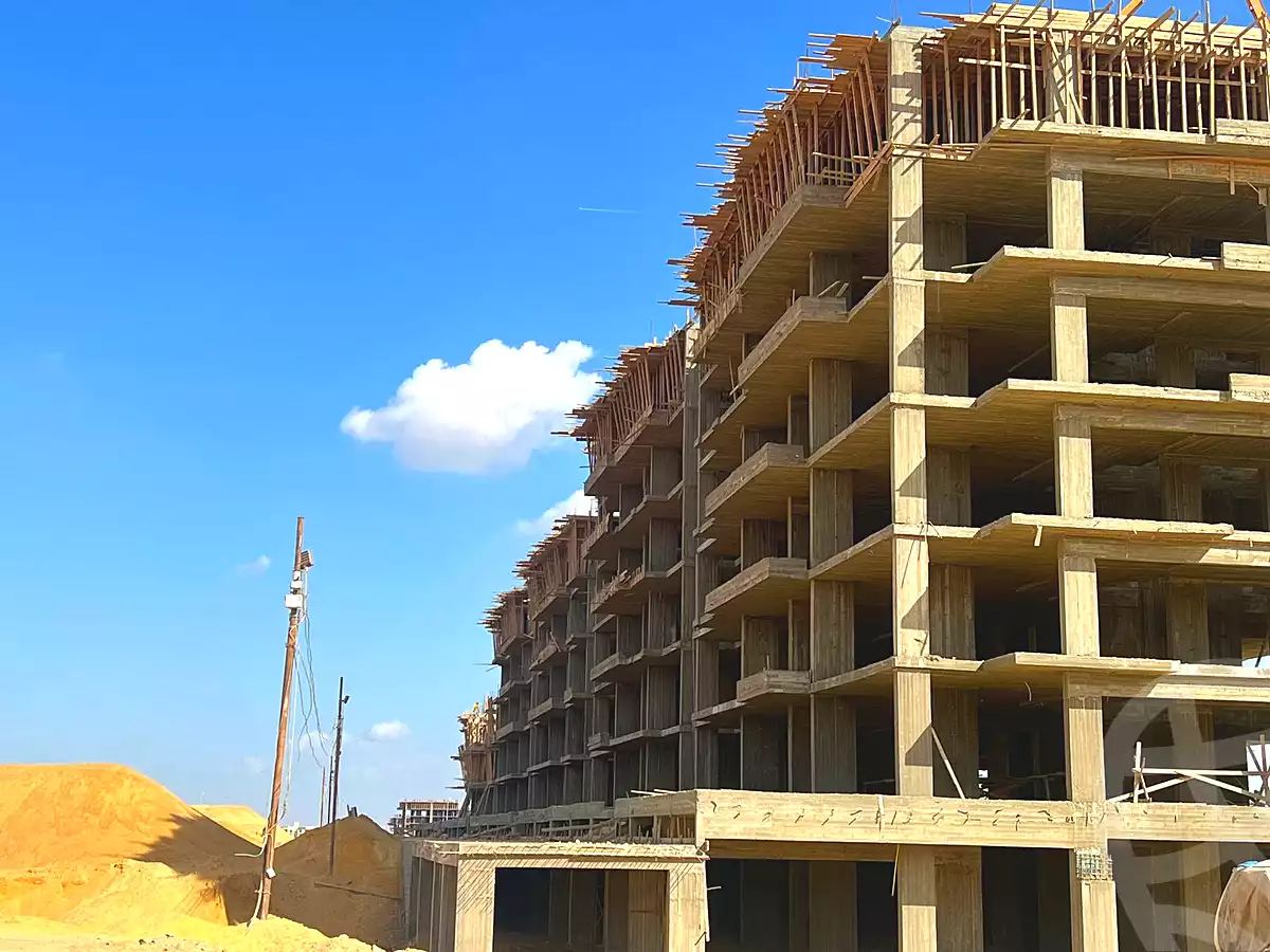 https://aqarmap.com.eg/en/listing/6781782-for-sale-cairo-el-sheikh-zayed-city-compounds-kmbwnd-fyldj-wyst-dr-llttwyr
