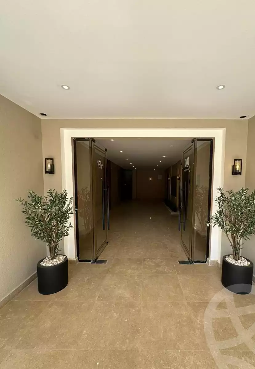 https://aqarmap.com.eg/ar/listing/6781850-for-rent-cairo-el-sheikh-zayed-city-compounds-kmbwnd-fyldj-wyst-dr-llttwyr