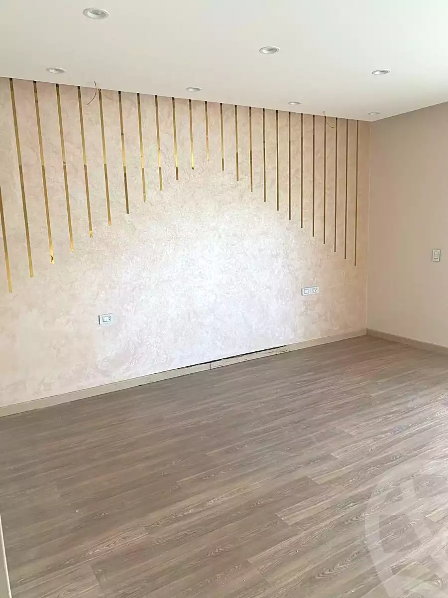 https://aqarmap.com.eg/en/listing/6782032-for-rent-cairo-el-sheikh-zayed-city-compounds-zayed-regency