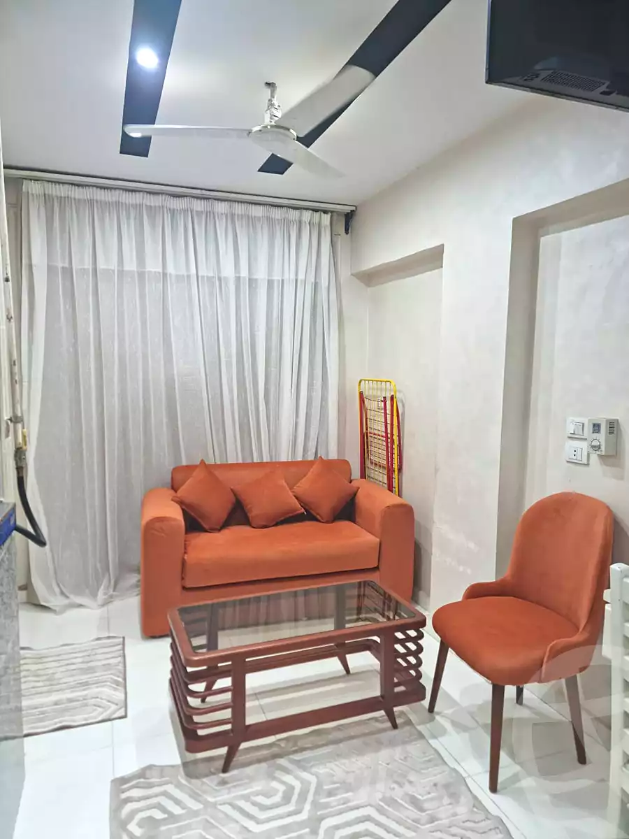 https://aqarmap.com.eg/ar/listing/6782137-for-rent-cairo-6th-of-october-el-ahyaa-neighborhood-2nd