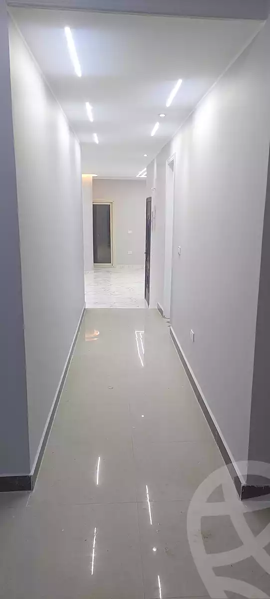 https://aqarmap.com.eg/ar/listing/6782441-for-rent-cairo-new-cairo-el-ahyaa-fifth-neighborhood-akhnaton-st