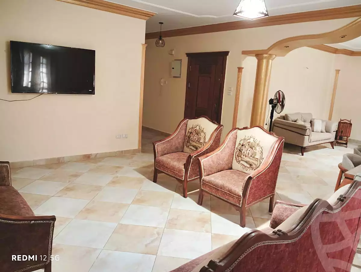 https://aqarmap.com.eg/ar/listing/6782433-for-rent-cairo-6th-of-october-el-ahyaa-neighborhood-1st