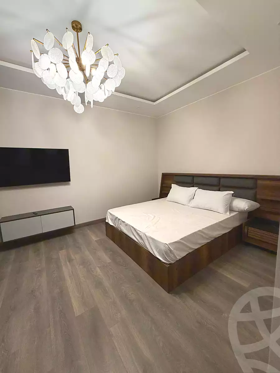 https://aqarmap.com.eg/ar/listing/6782553-for-sale-cairo-el-sheikh-zayed-city-compounds-zyd-wr-llttwyr-park-towers-zed-el-sheikh-zayed-compound
