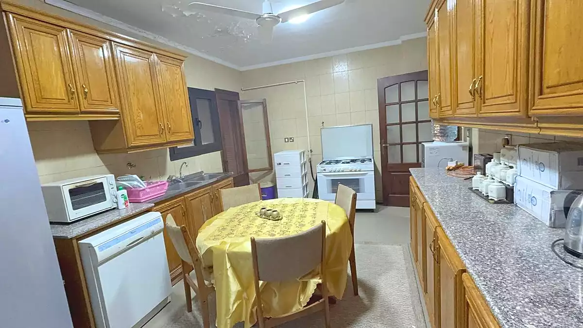 https://aqarmap.com.eg/ar/listing/6782651-for-sale-cairo-6th-of-october-el-ahyaa-neighborhood-5th-street-2