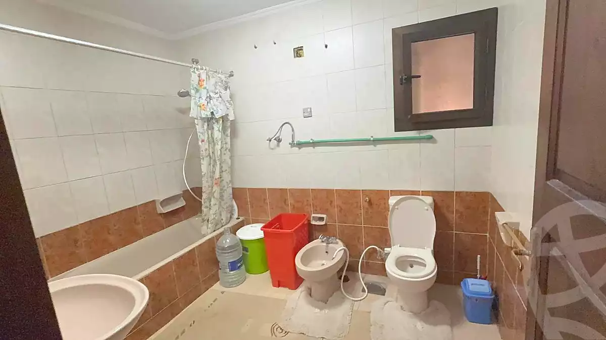 https://aqarmap.com.eg/ar/listing/6782651-for-sale-cairo-6th-of-october-el-ahyaa-neighborhood-5th-street-2