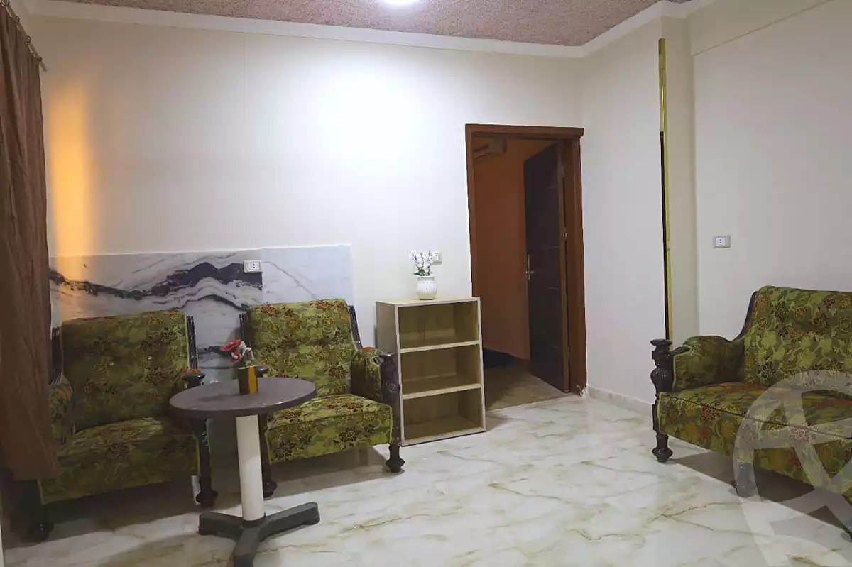 https://aqarmap.com.eg/ar/listing/6782602-for-rent-cairo-el-sheikh-zayed-city-alex-cairo-desert-road-mdyn-sfnks-ljdyd-sandorini