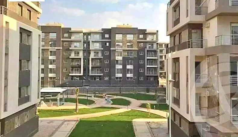 https://aqarmap.com.eg/en/listing/6782869-for-sale-cairo-el-sheikh-zayed-city-compounds-jn-zyd