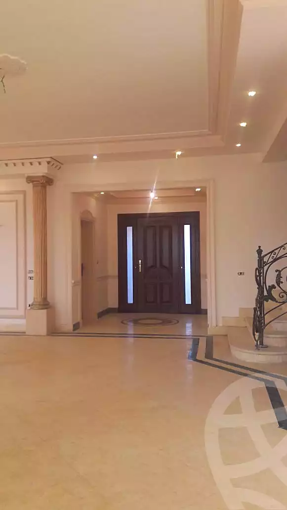 https://aqarmap.com.eg/en/listing/6783055-for-sale-cairo-new-cairo-compounds-maxim-country-club