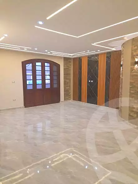 https://aqarmap.com.eg/ar/listing/6783551-for-sale-alexandria-l-jmy-lbytsh-bianchiii-el-arbaeen-st