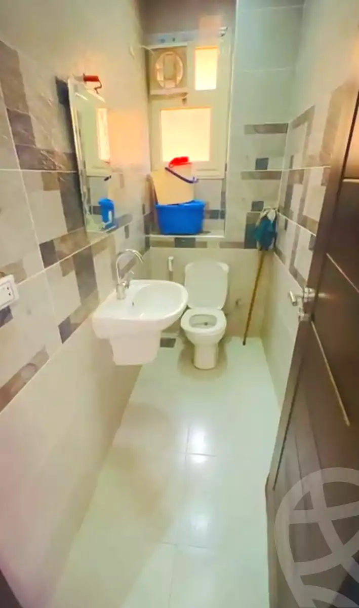 https://aqarmap.com.eg/ar/listing/6783643-for-rent-cairo-6th-of-october-el-ahyaa-neighborhood-1st