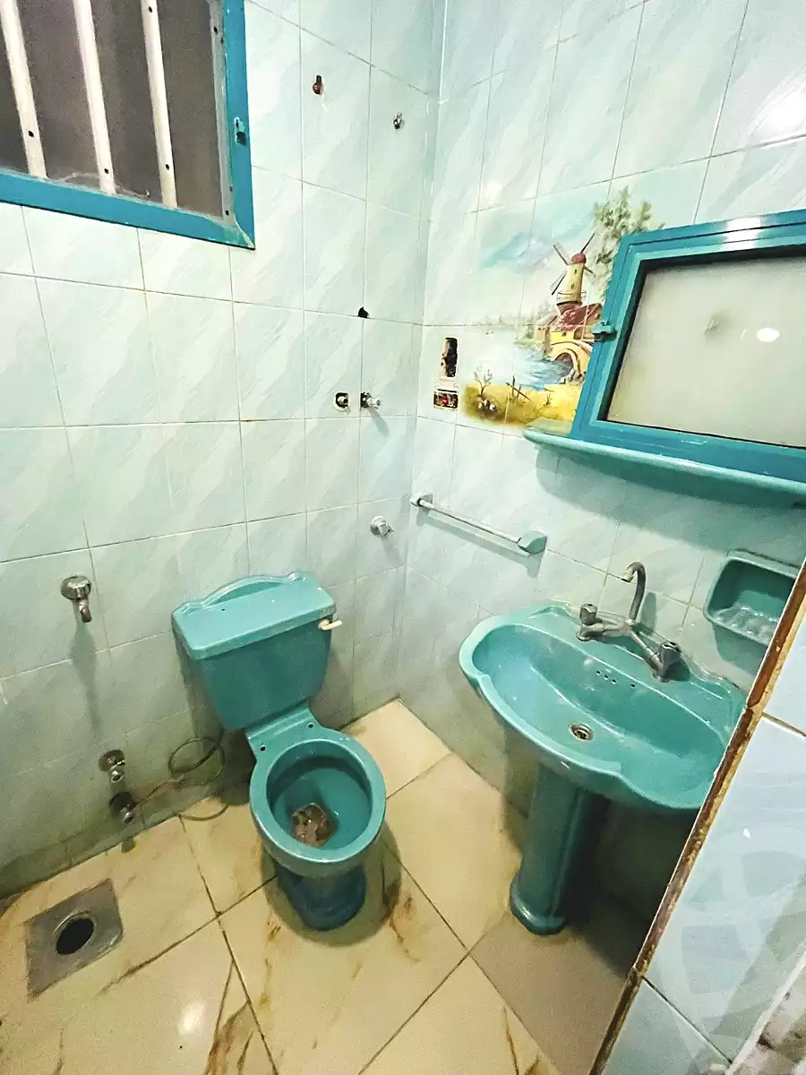 https://aqarmap.com.eg/en/listing/6783759-for-sale-alexandria-lsywf-el-falki