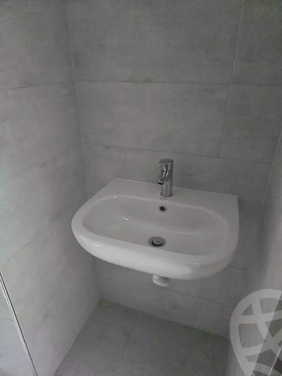 https://aqarmap.com.eg/ar/listing/6783986-for-rent-cairo-el-sheikh-zayed-city-compounds-central-avenue-mall-mabany-edris